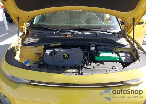 2020 Kia Soul Lx z USA, uszkodzony, nr VIN KNDJ23AU0L7092899